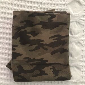 SPANX Camouflage Leggings - Green and Black